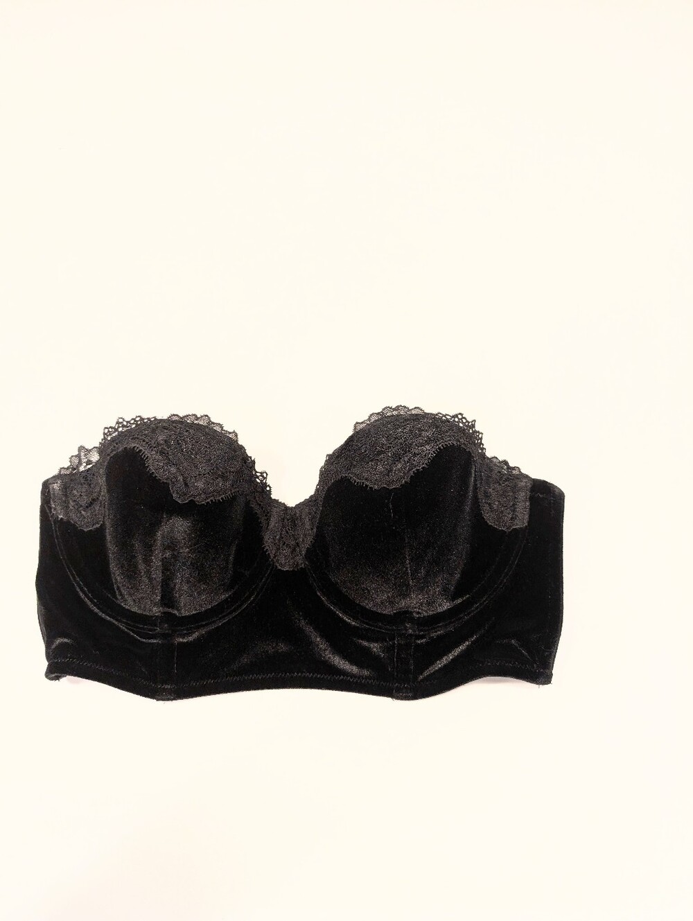 Victoria's Secret Black Velvet Lace Trim Bustier Y2K Goth Witchy Feminine Top
